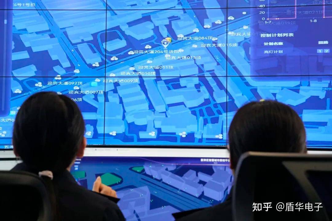 级：科技赋能点亮民生新图景开元棋牌全区智慧路灯全面升(图5)