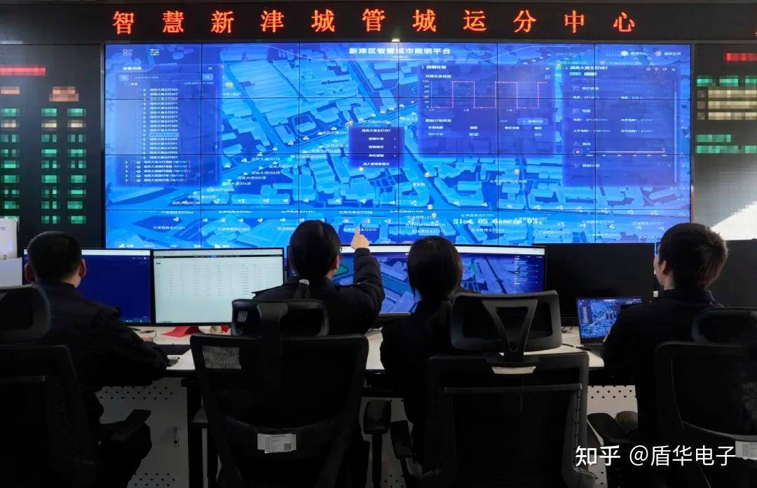 级：科技赋能点亮民生新图景开元棋牌全区智慧路灯全面升(图8)